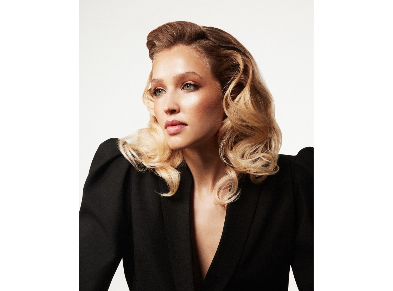 Resplendissante pour les festivités - Tom-Ford_02