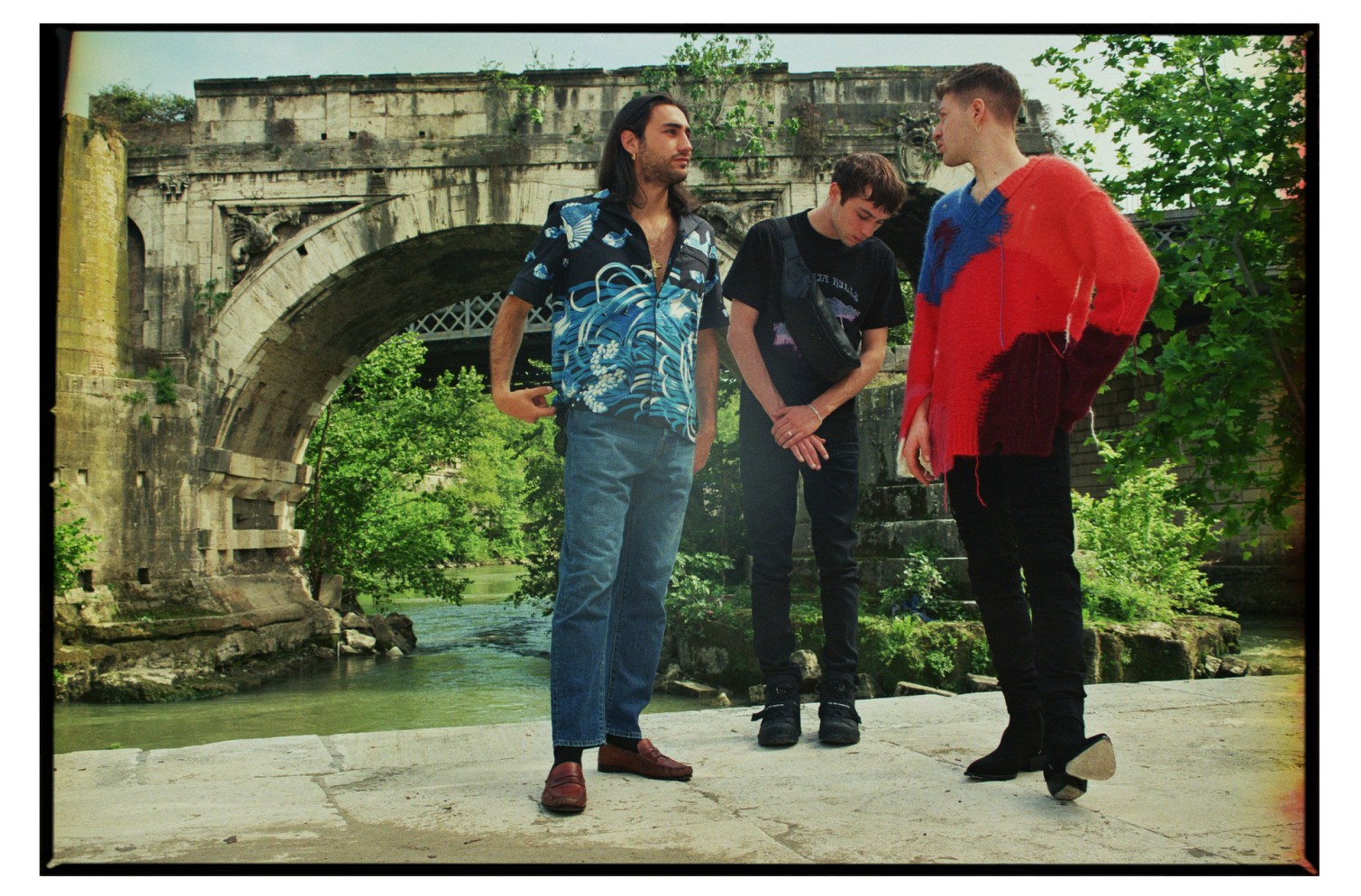 TAURO BOYS X LVR - 3