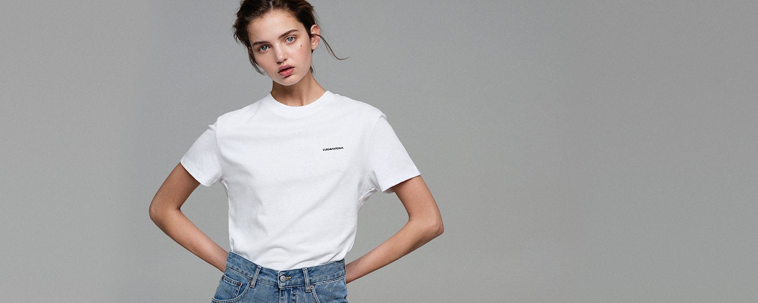 Shop by Edit: Essentials Women 2019 - ESSENTIAL