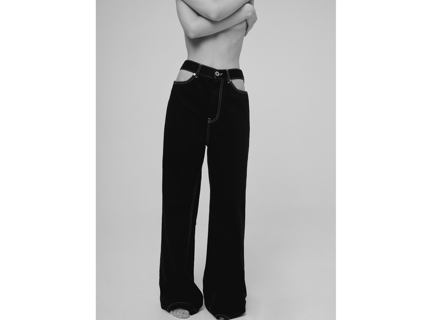 Exklusiv: Maison Margiela für LuisaViaRoma - The Black Décortiqué Jeans by Maison Margiela