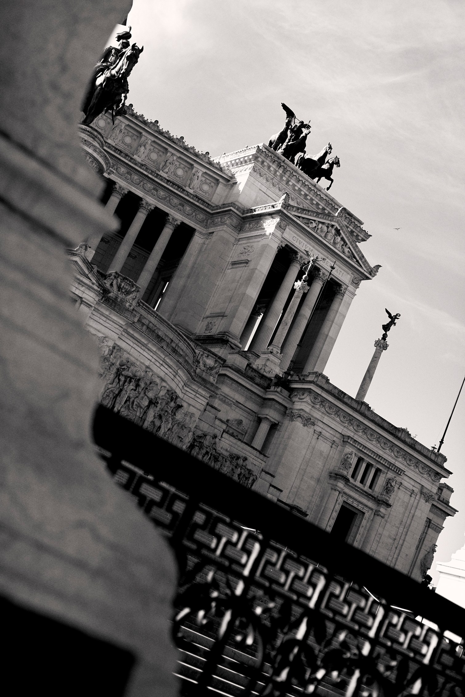 Style Codes: Eternal Fashion Essentials - 10