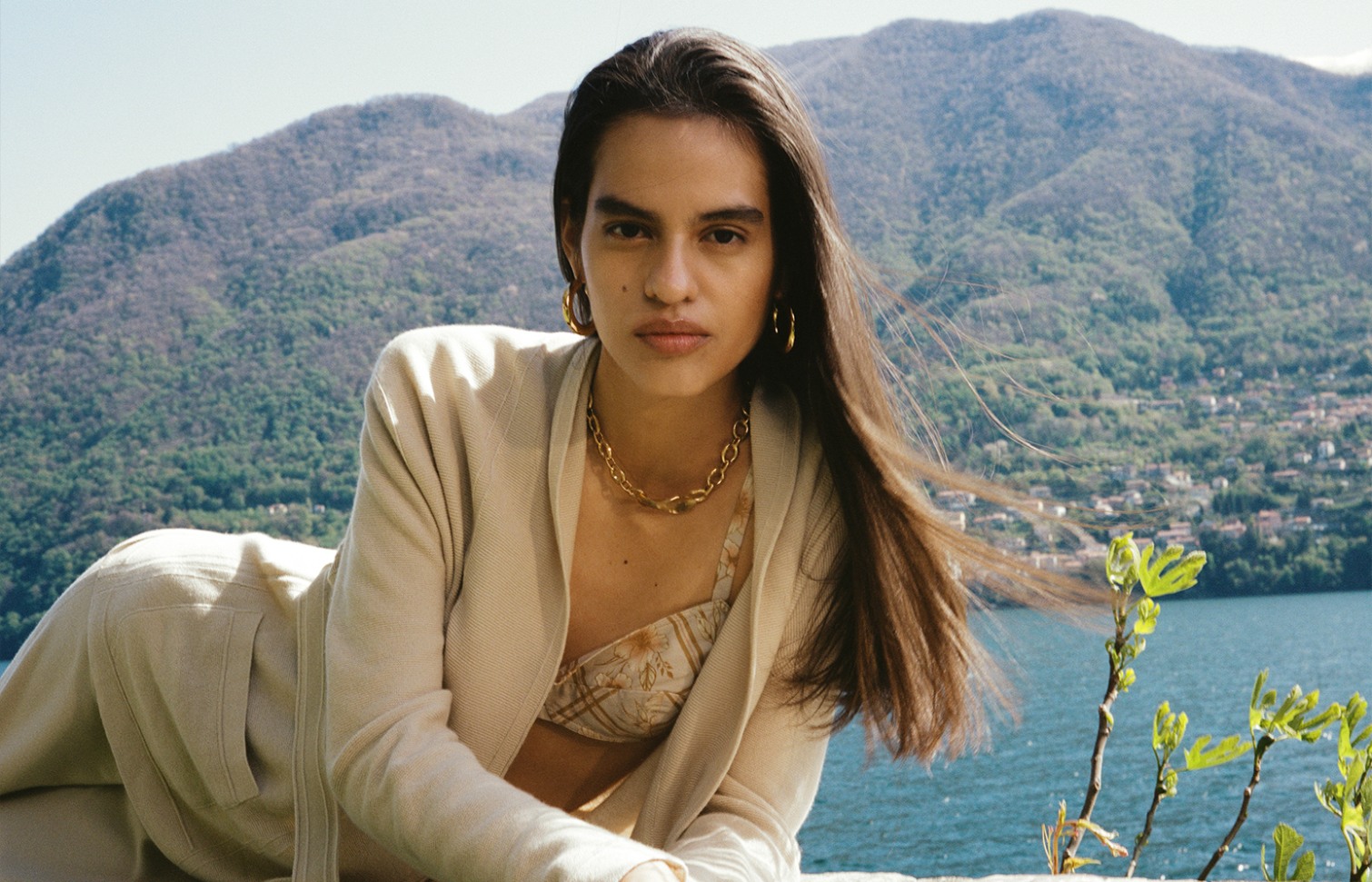 The Destination Directory: Winter Vacationing in Italy - 5-mobile