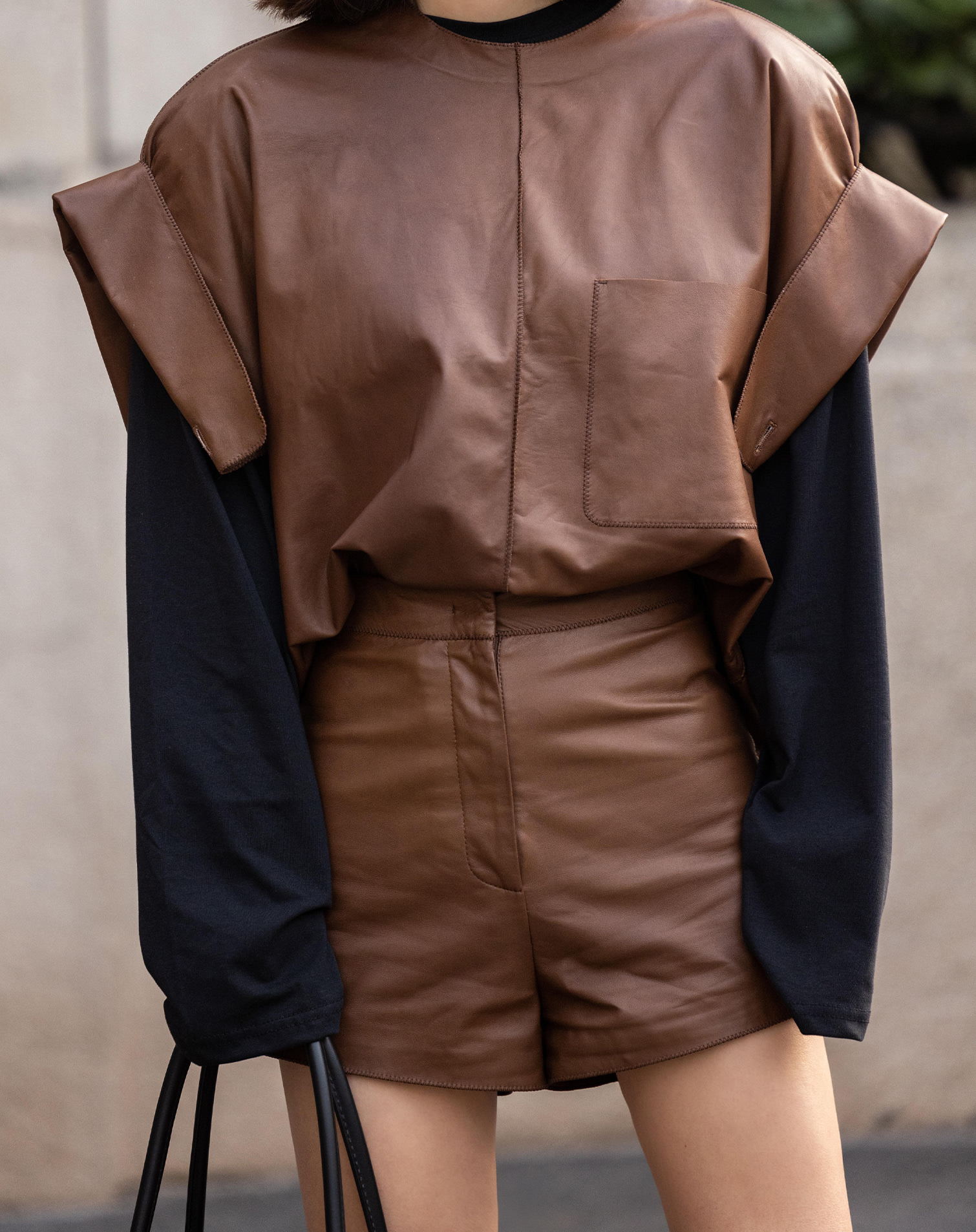 Leather Weather - LEATHER-SEPPARATES-Daniel Bruno Grandl-1