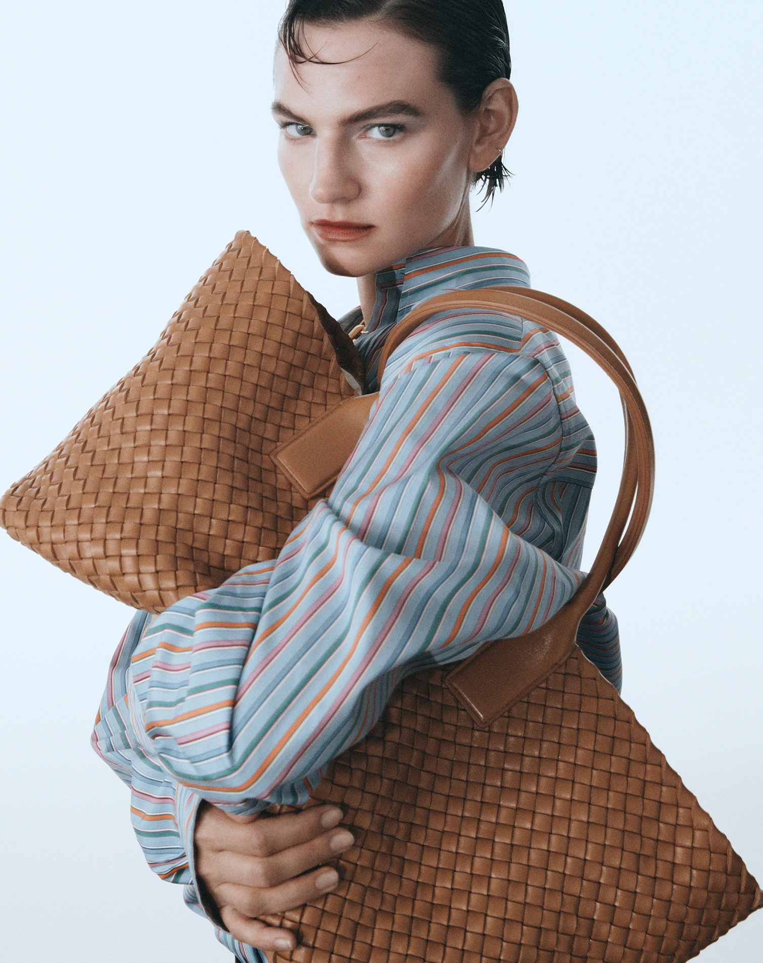 Bottega Veneta Intreccio Leather Maxi Bag