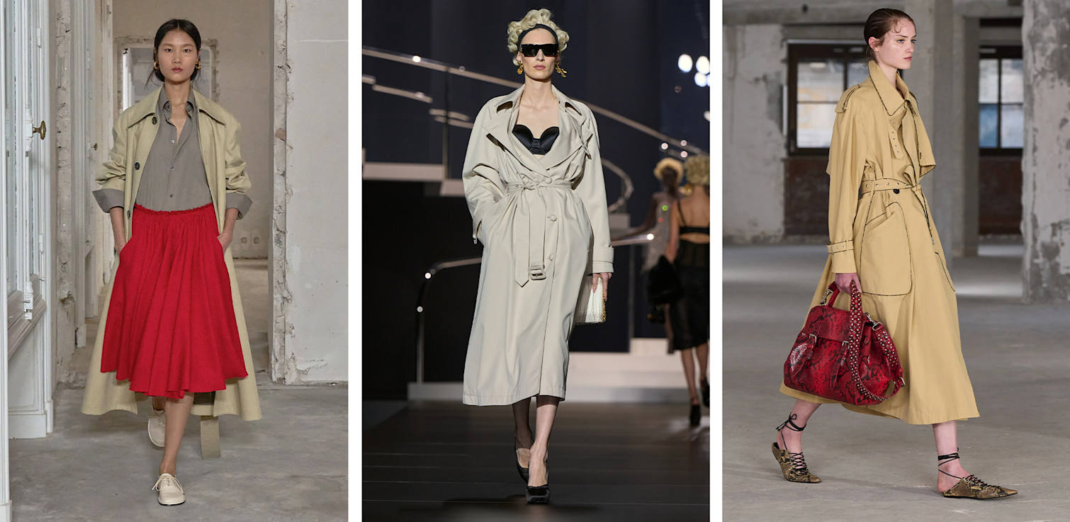 Drei weibliche Models auf Fashion-Shows, während sie Trenchcoats vorführen