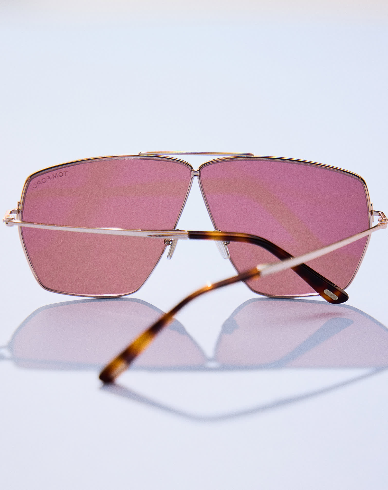 Best Men S Sunglasses Guide 2025 2026 UOMO 4 