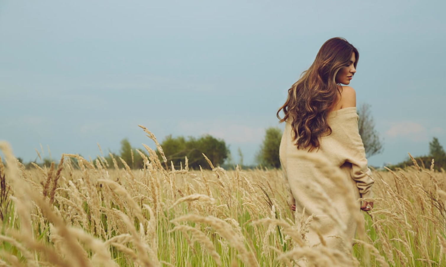 Gisou – Pure Gold in a Bottle - negin2